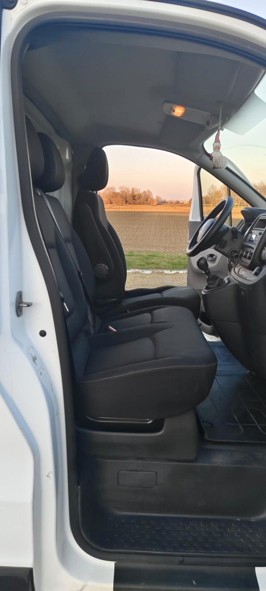 Renault Trafic T27 1.6 dCi 95CV S&S PC-TN Zen