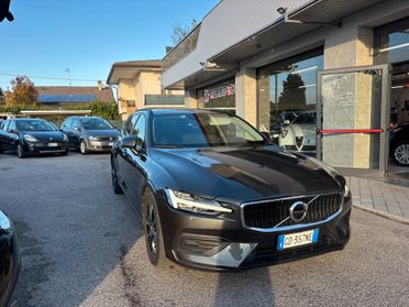 Volvo V60 B4 2.0 Ibrida Cambio Automatico