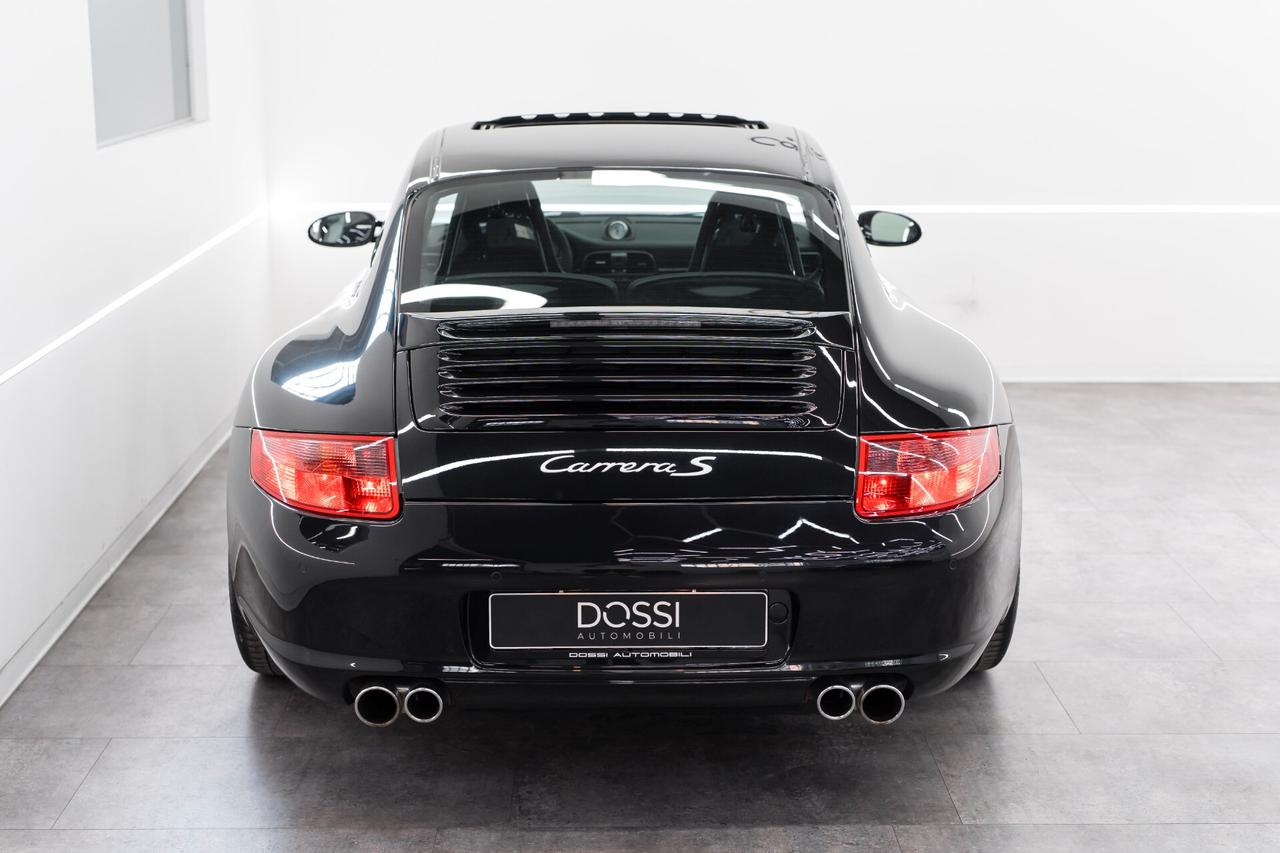 Porsche 911 Carrera S Coupé--FIRST PAINT--