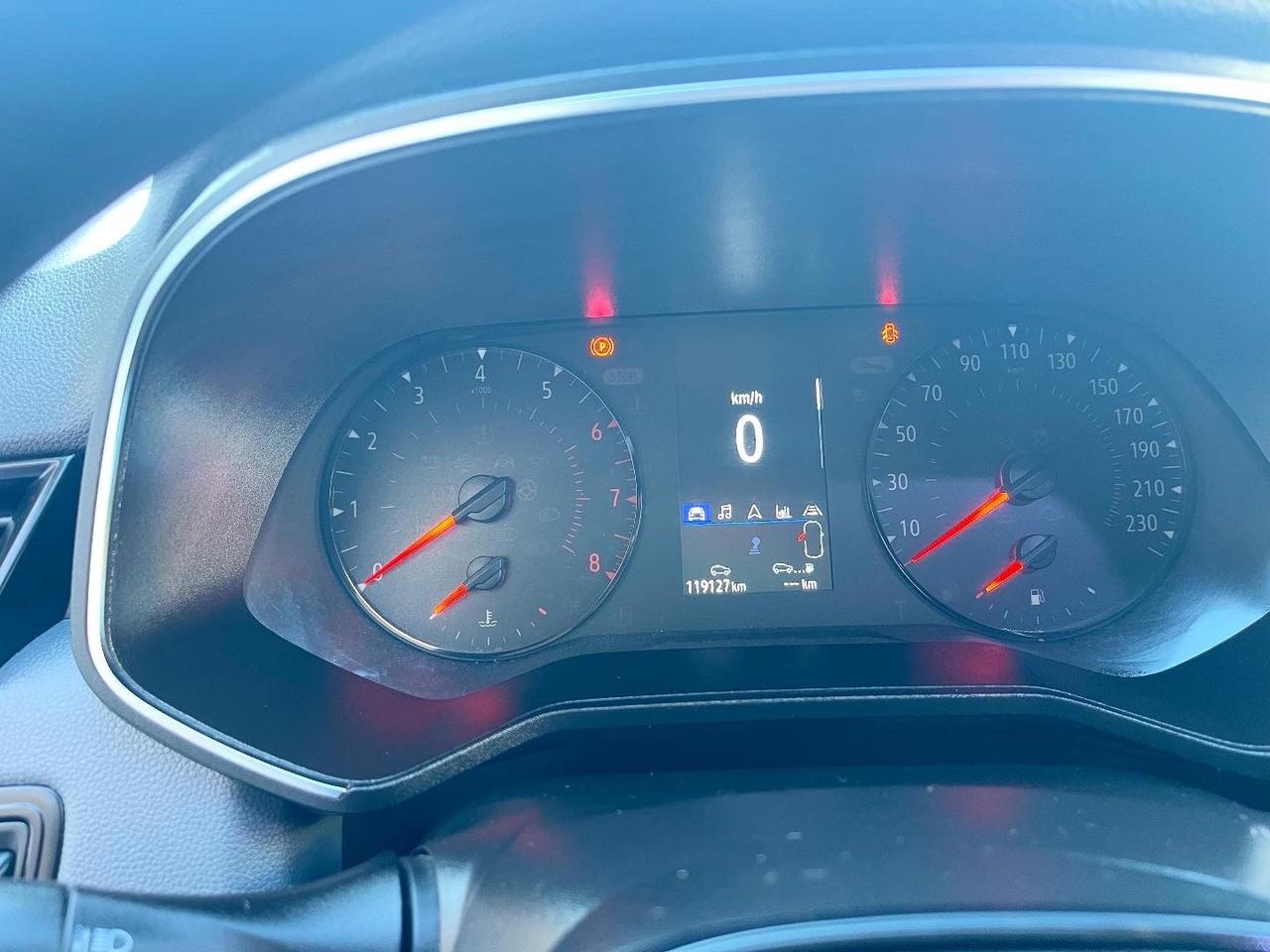 Renault Clio TCe 100 CV 5 porte Intens