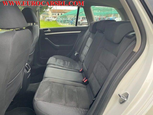 VOLKSWAGEN Golf Variant 1.6 TDI DPF Highline