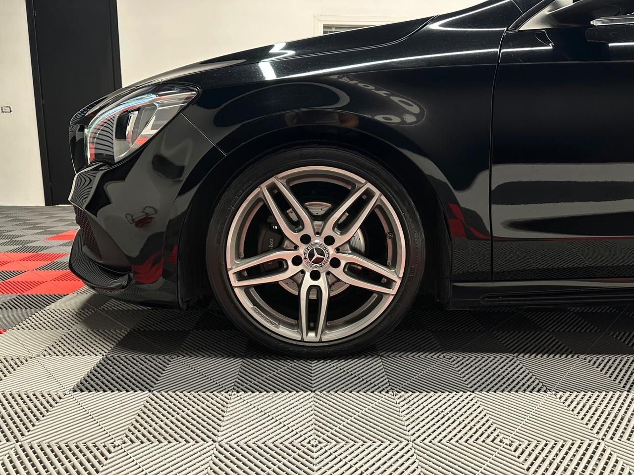 Mercedes-benz CLA 200 d Automatic Premium AMG