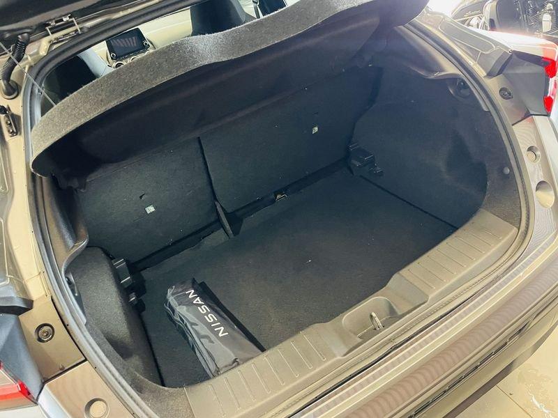 Nissan Juke 1.0 DIG-T 114 CV DCT N-Connecta