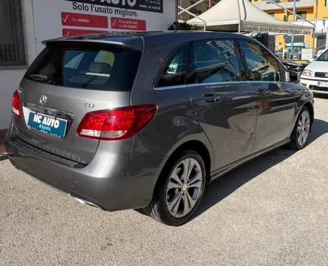 MERCEDES-BENZ B 180 d Automatic Business
