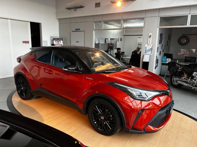 TOYOTA C-HR 2.0 Hybrid E-CVT Premiere
