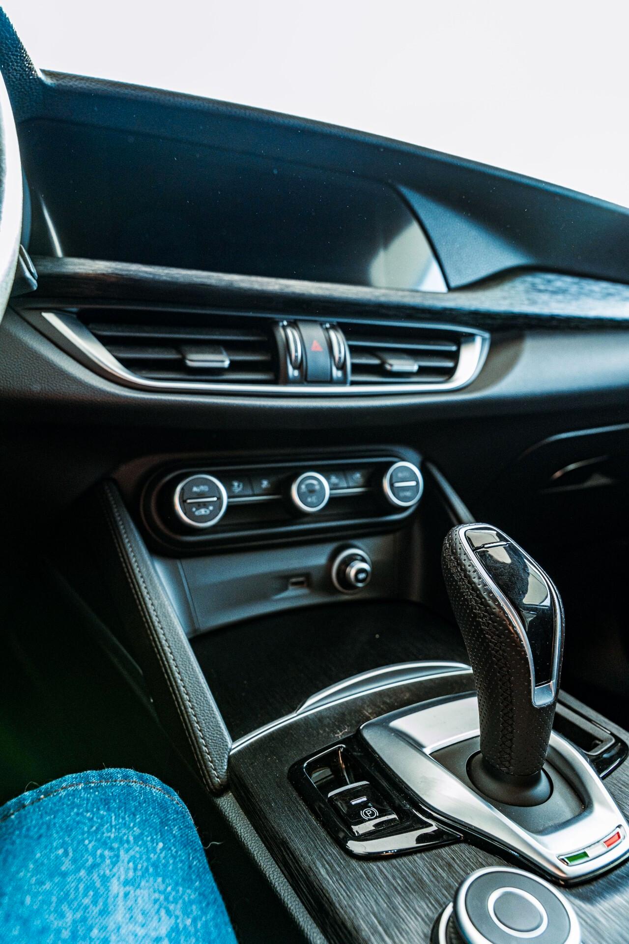 Alfa Romeo Stelvio 2.2 Turbodiesel 190 CV AT8 Q4 - solo 65000km