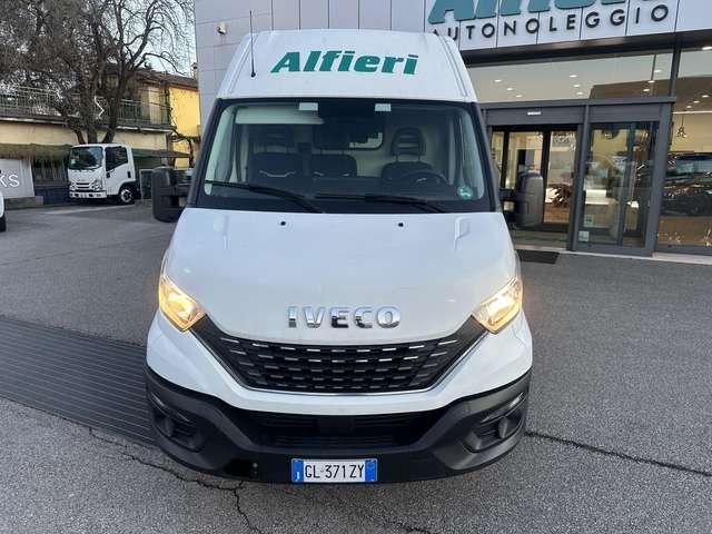 Iveco Daily 35C16 FurgXLH2 Hi-Matic GancioT4600x1740x1900kg900