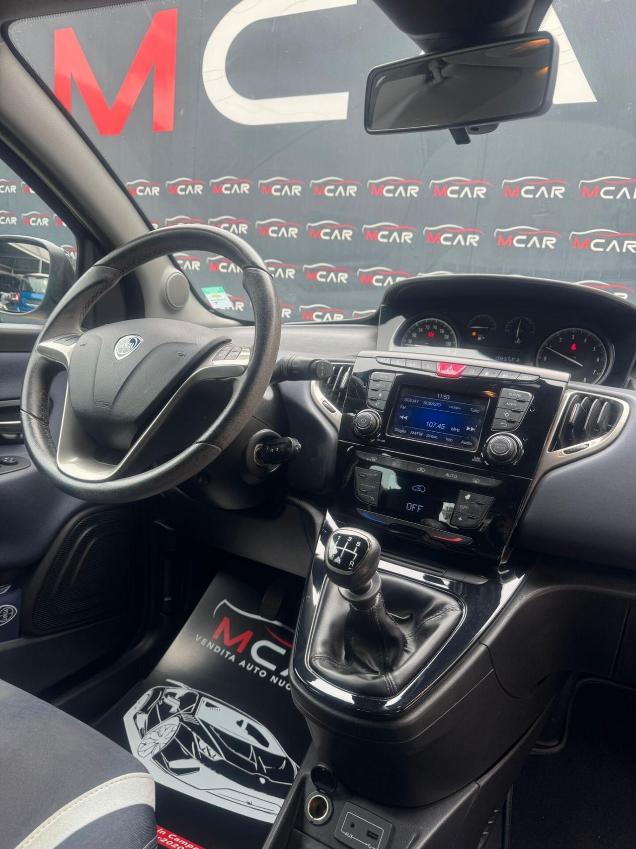 Lancia Ypsilon 1.2 69 CV 5 porte GPL Ecochic Gold