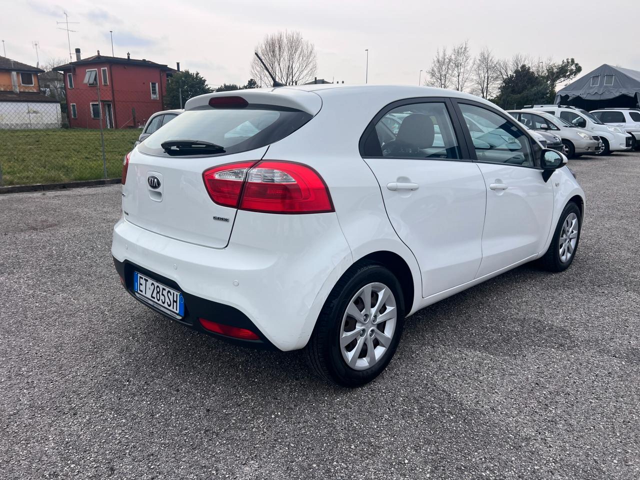 Kia Rio 1.1 CRDi 5p. Cool OK PER NEOPATENTATI