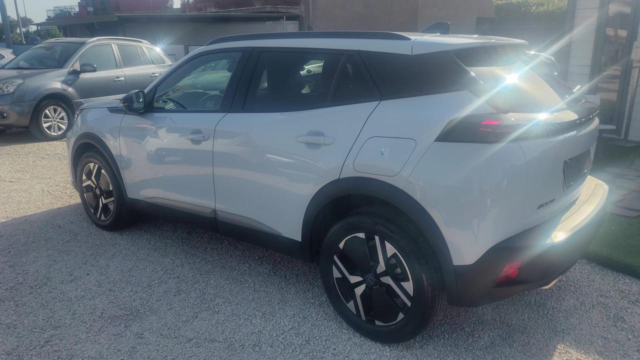 Peugeot 2008 PureTech 130 S&S EAT8 Allure