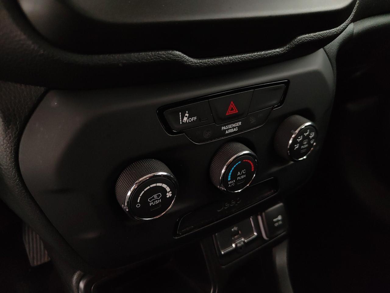 Jeep Renegade 1.6 Mjt 130 CV Longitude