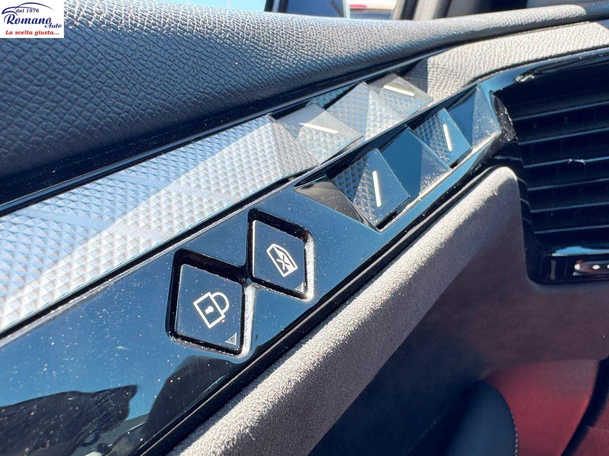 1.6 e-tense phev Performance Line+ 225cv auto#FARI LED MATRIX!