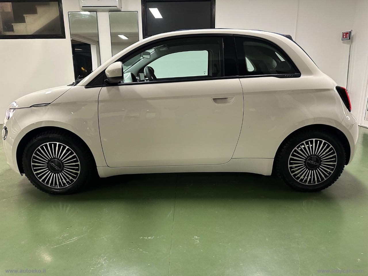 FIAT 500e Icon Cabrio