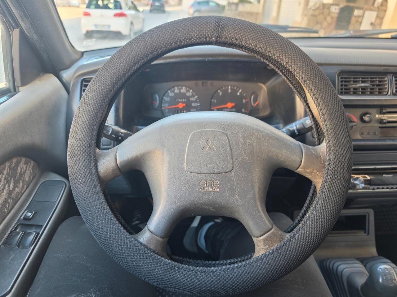 Mitsubishi L200 2.5 TDI 4WD Single Cab Pick-up GL