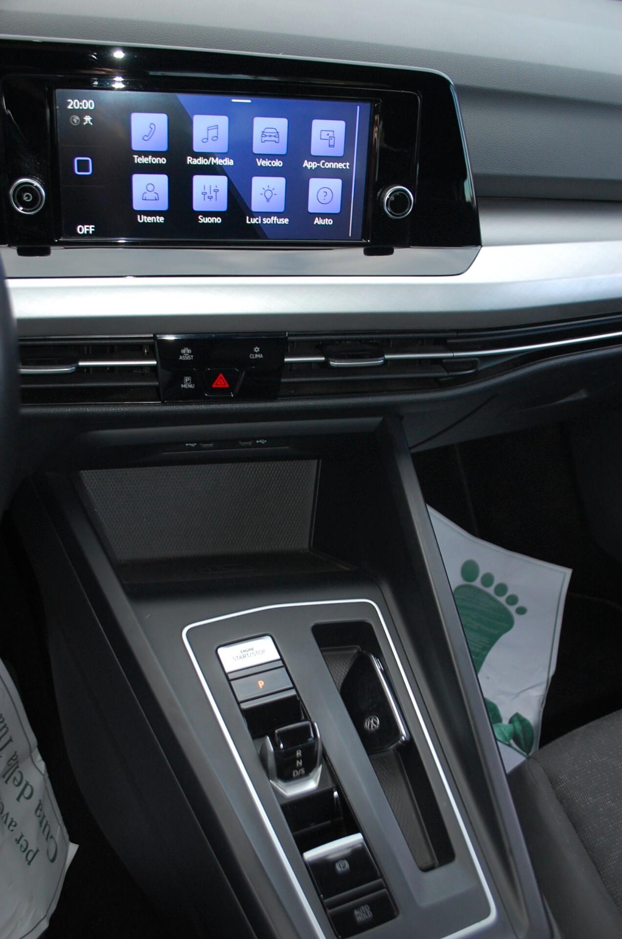 Volkswagen Golf 1.0 etsi evo Life 110CV dsg Uff Italy Led Lega App