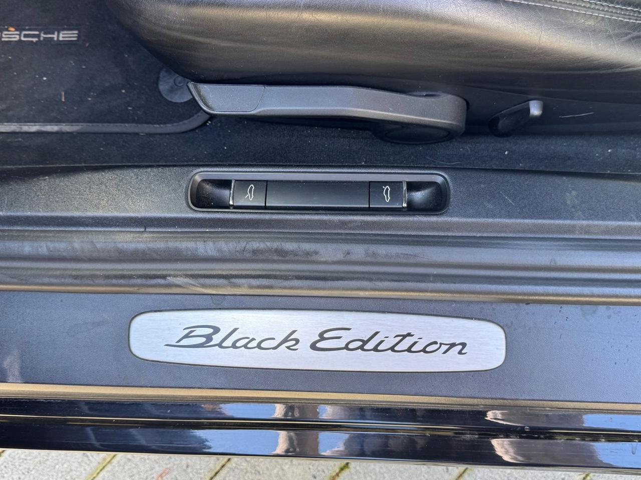 Porsche Cayman Black Edition 2.7 CHRONO #9971