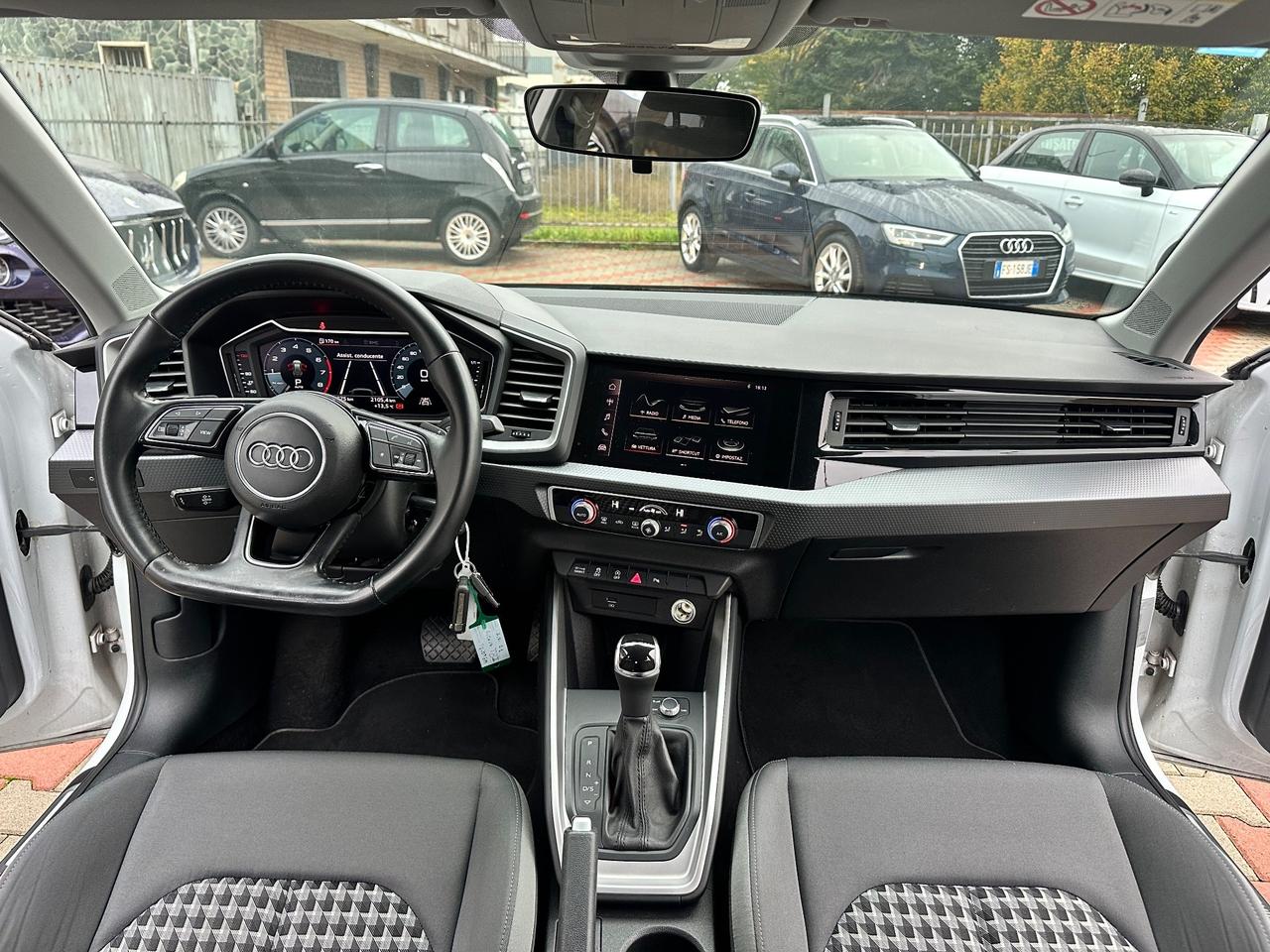 Audi A1 SPB 40 TFSI S tronic line edition
