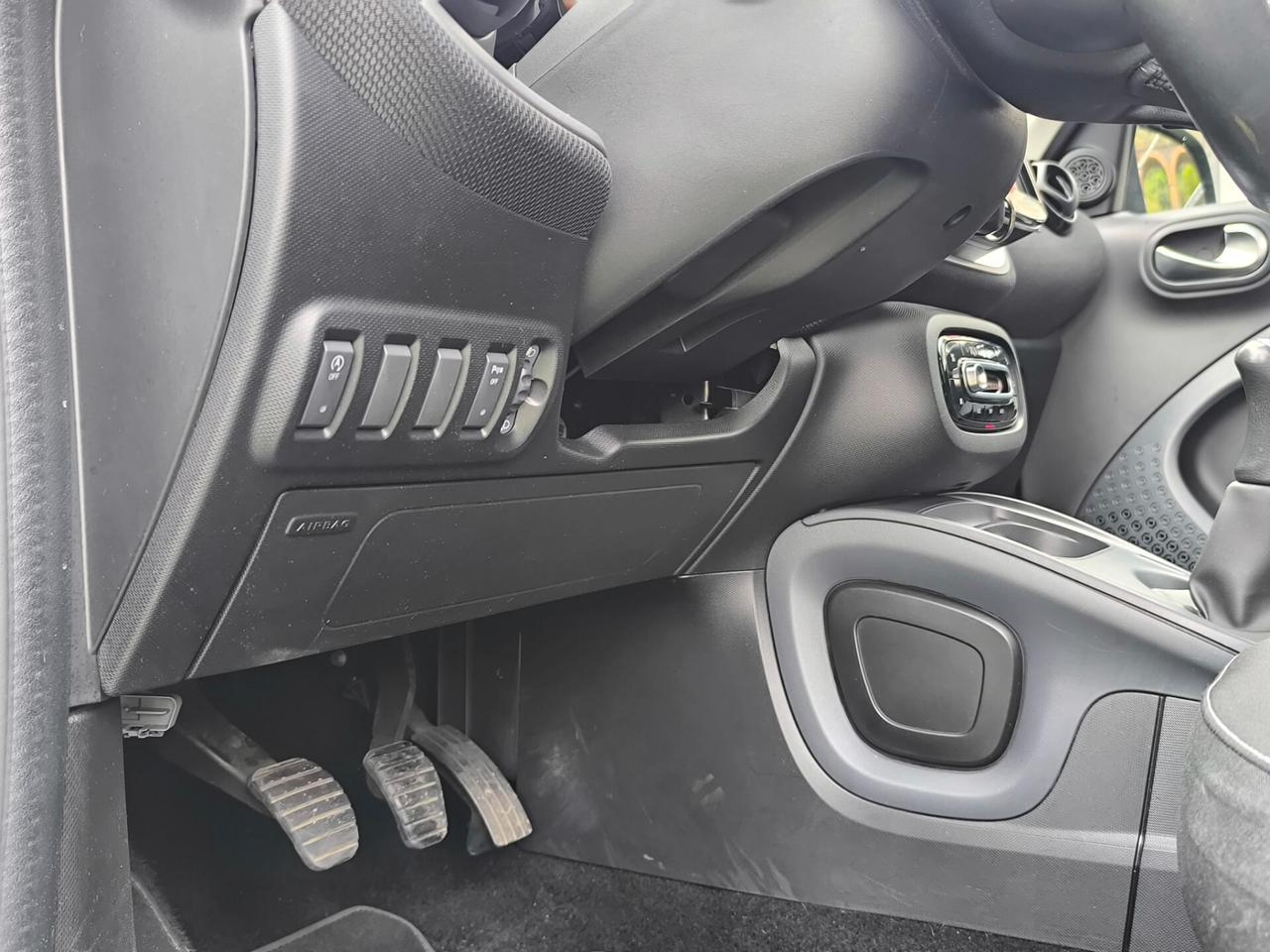 Smart ForFour 1.0 71 cv versione Passion Full Led