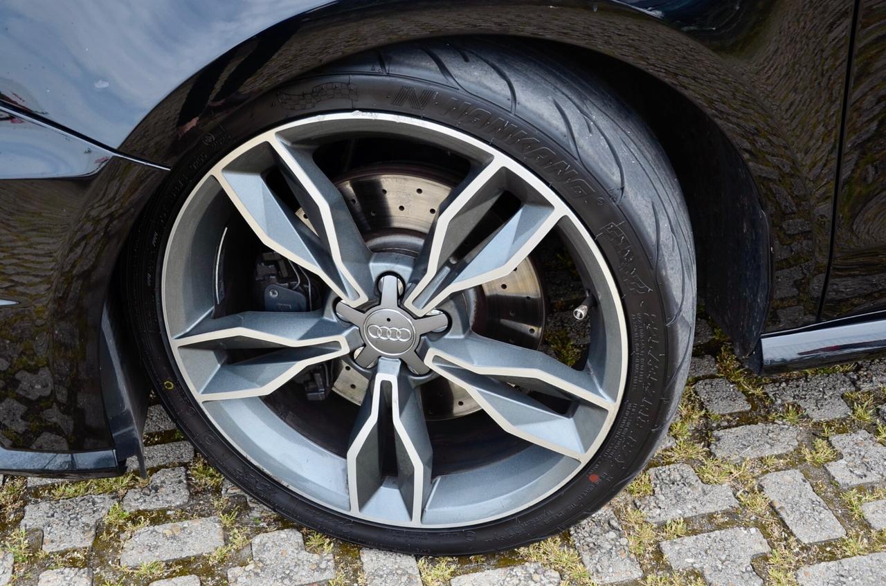 AUDI S1 SPORTBACK 2.0 TFSI QUATTRO 231cv 5p, UFF ITALIANA, KEYLESS, XENO, SEDILI IN PELLE, 18", PERMUTE