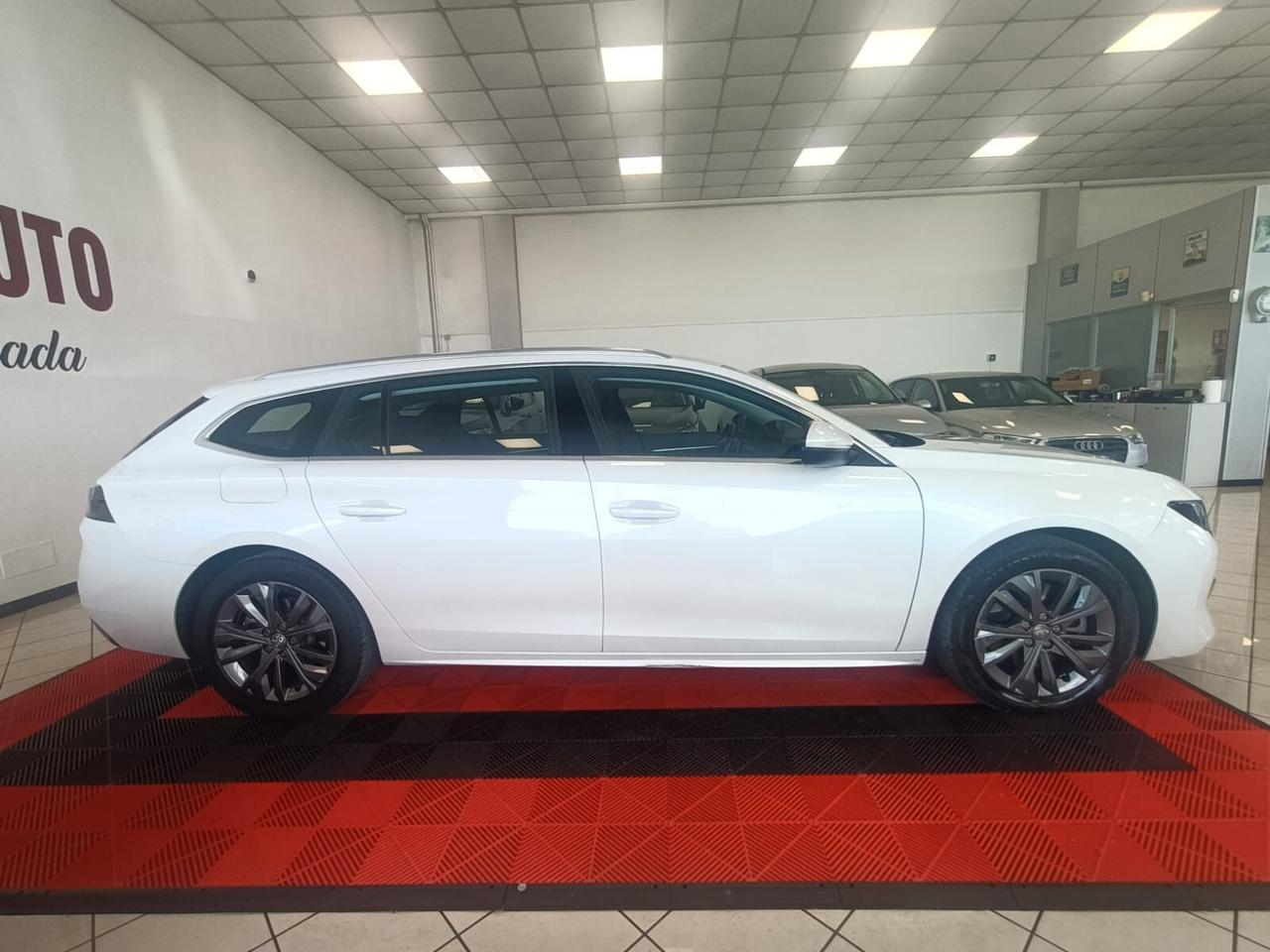 Peugeot 508 BlueHDi 160 Stop&Start EAT8 SW Business