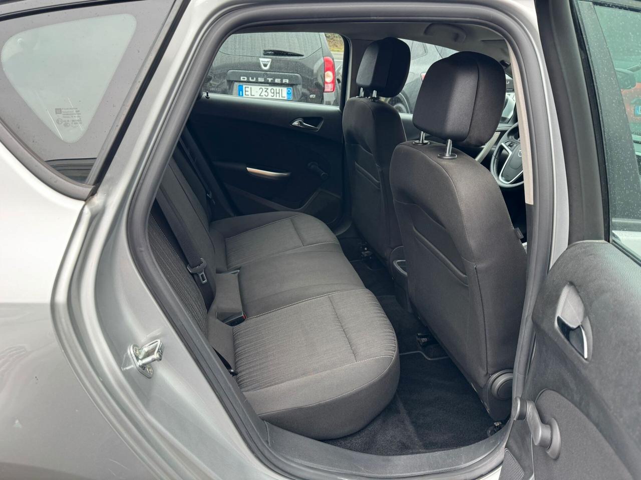 Opel Astra 1.4 Turbo 140CV 5 porte Cosmo