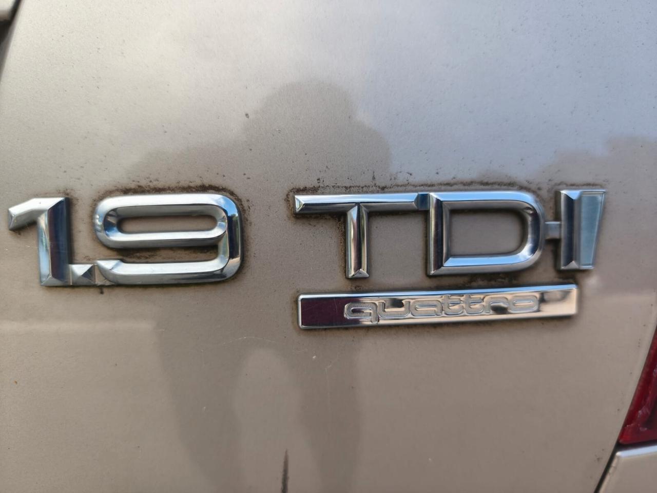 Audi A4 1.9 TDI/115 CV cat qu. Advance