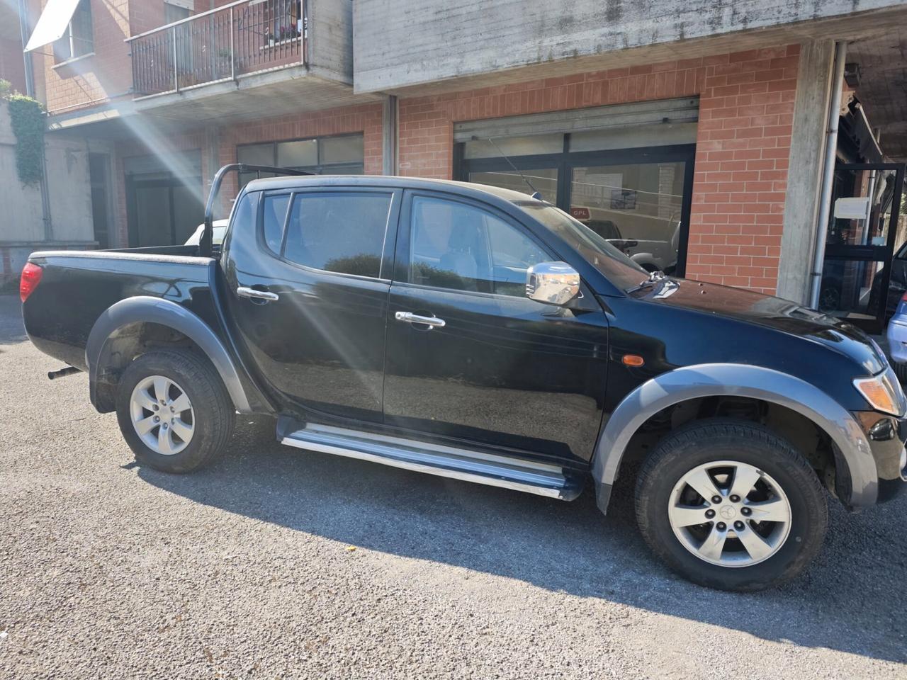 Mitsubishi L200 2.5 DI-D/136CV Double Cab Intense