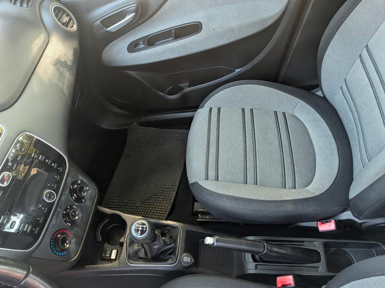 Fiat Punto Evo 1.4 5 porte S&S Dualogic Dynamic