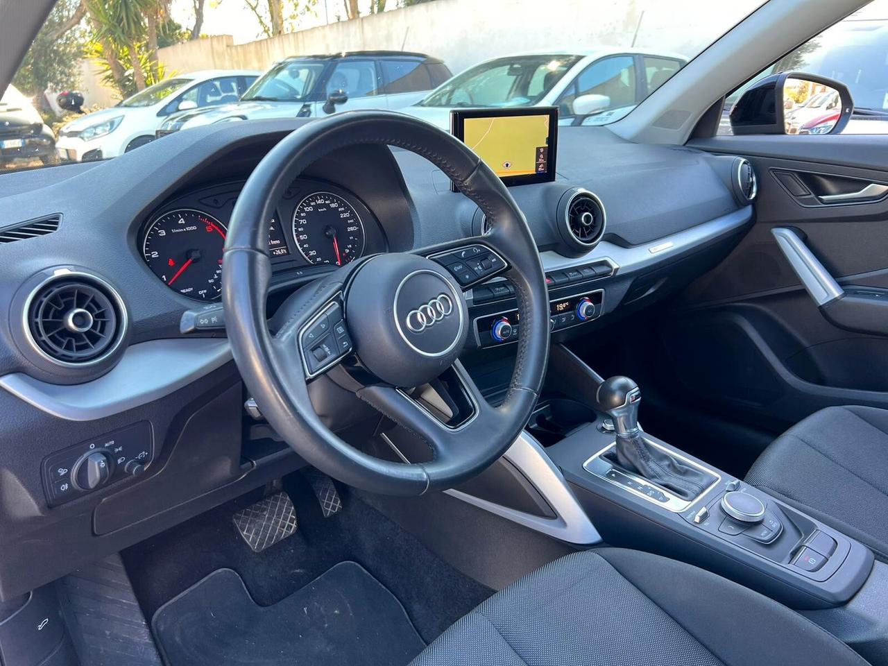 Audi Q2 30 TDI S tronic Business