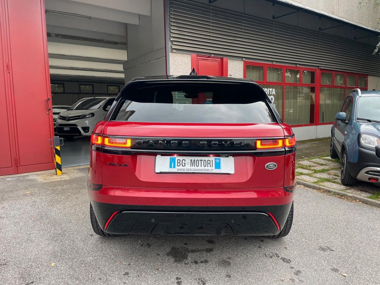 Land Rover Range Velar 2.0 I4 R-Dymanic HSE