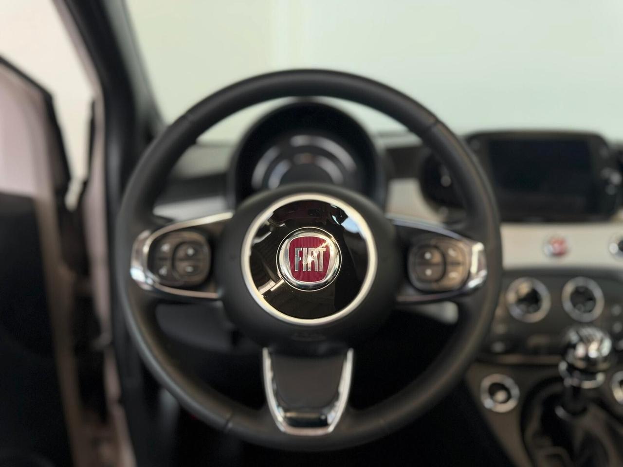Fiat 500 C 1.0 Hybrid 70 CV Dolcevita