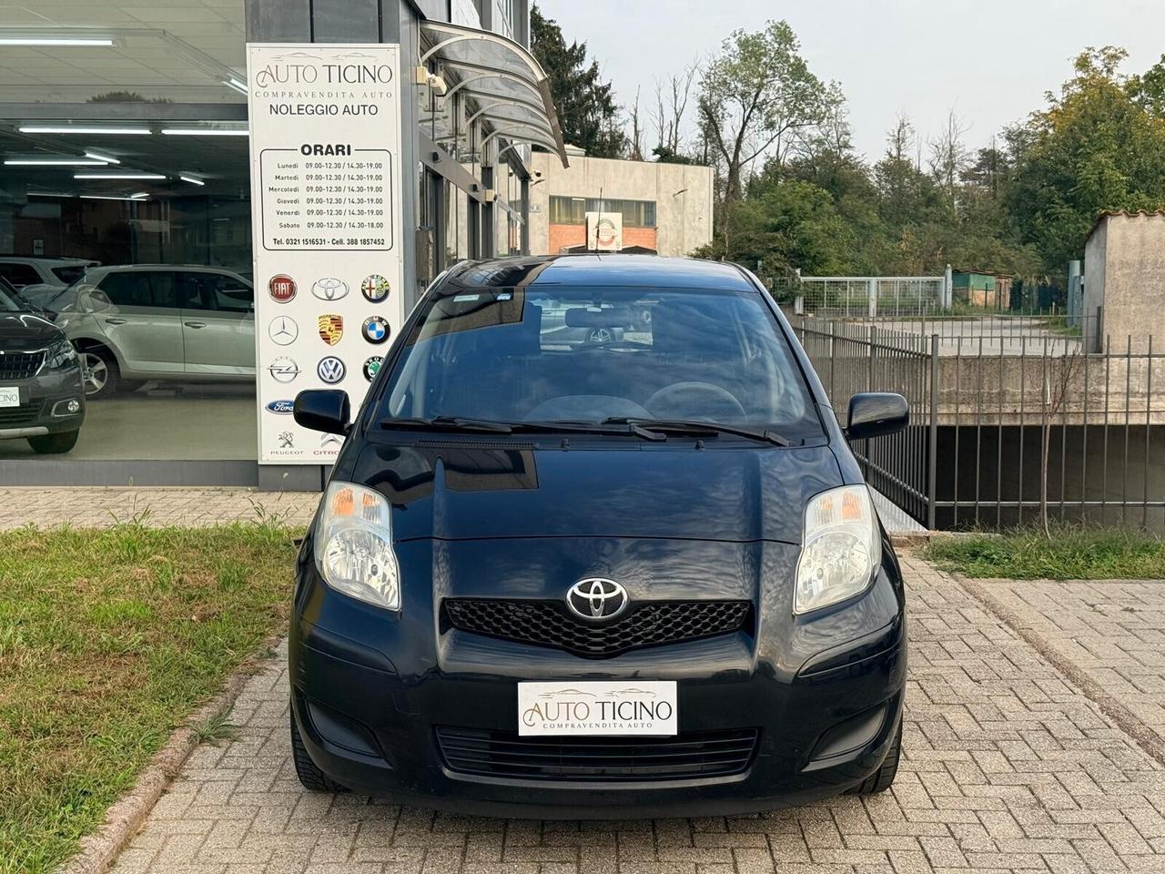 Toyota Yaris 1.0 5 porte