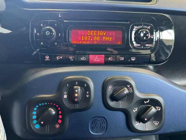 Fiat Panda 1.2 Lounge 69cv 5 POSTI