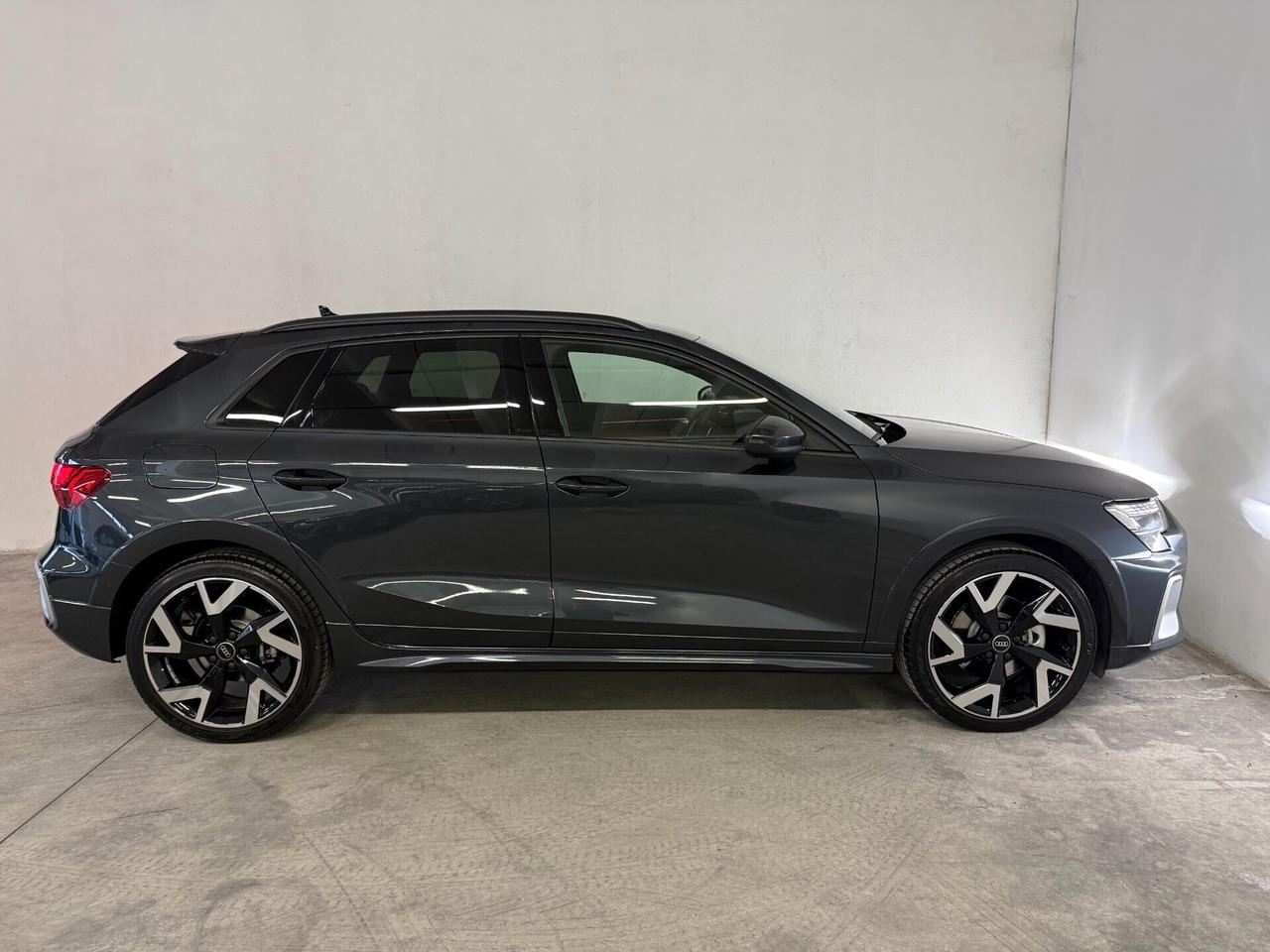 Audi A3 Allstreet 35 Tfsi 150 Cv Stronic Identity Contrast