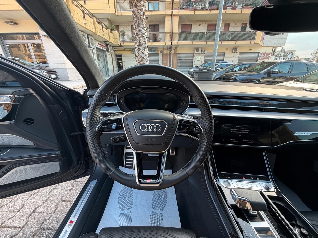 Audi A8 S8 TFSI quattro tiptronic s-line