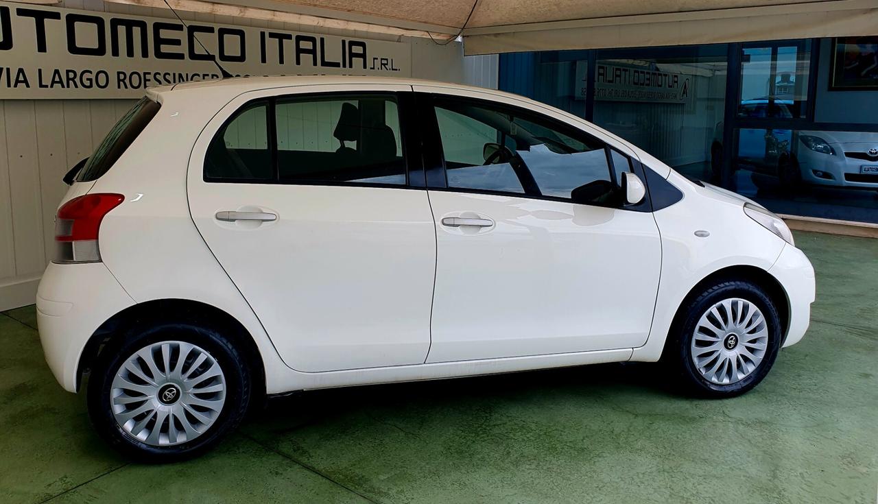 Toyota Yaris 1.0 BENZ. - 2011 - KM. 160.000