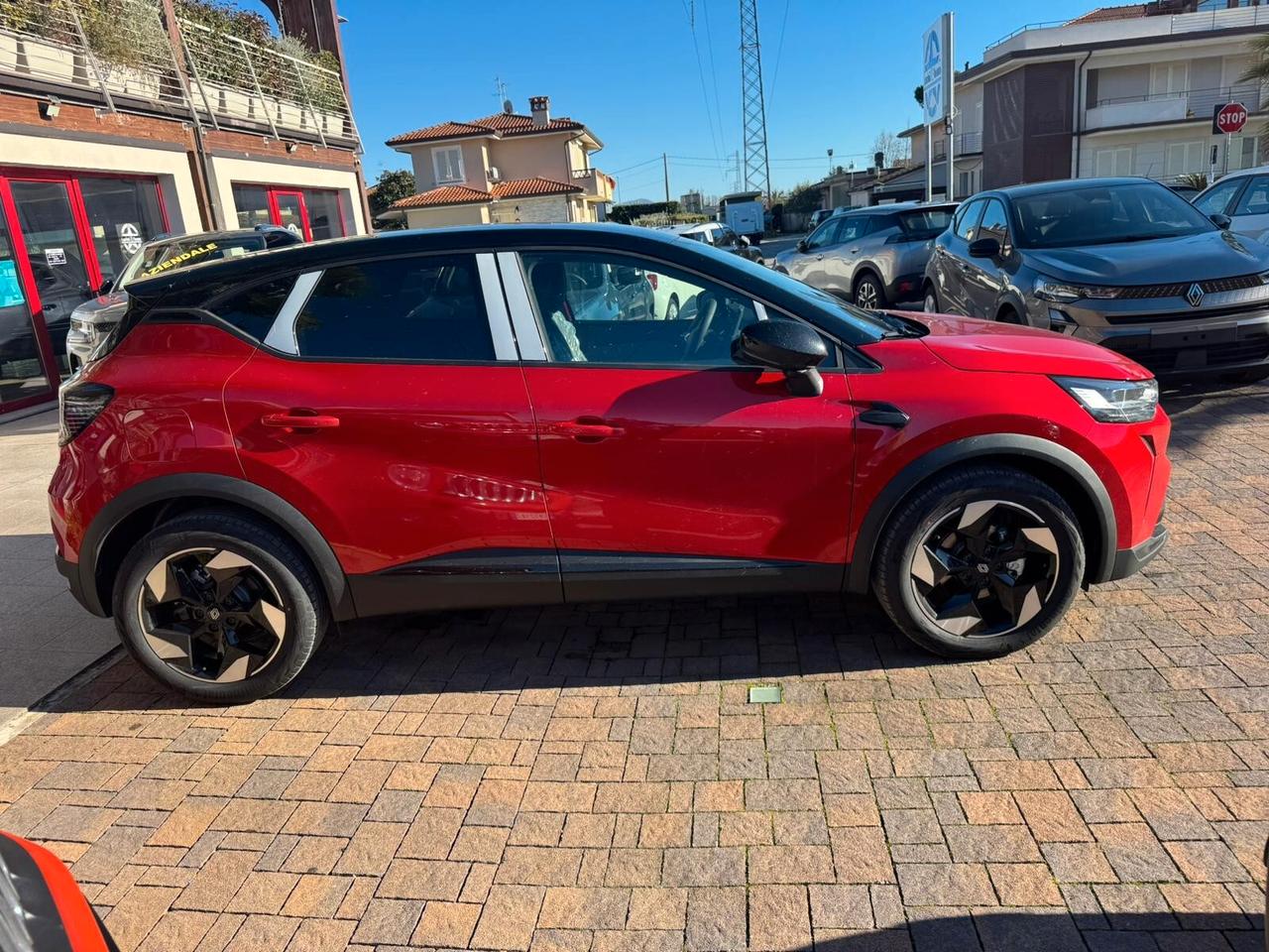 Renault Captur ECO-G 100 CV Techno PREZZO PROMO: € 24.990,00