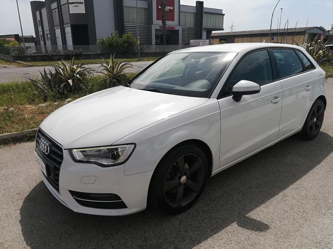 AUDI - A3 Sportback - 1.6 TDI S tronic Ambition - FINANZIABILE - RITIRO PERMUTE