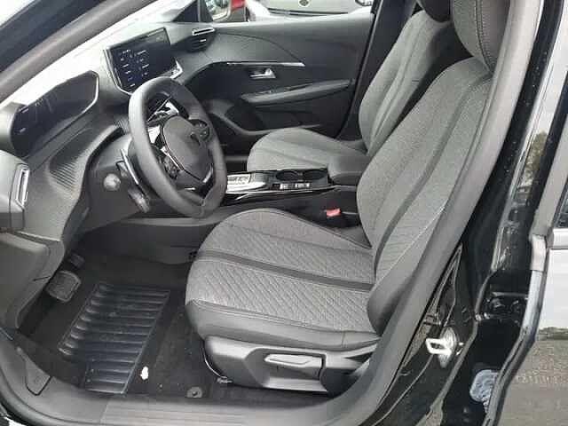 Peugeot 208 1.2 Hybrid 110cv ALLURE + DRIVE ASSIST KM ZERO