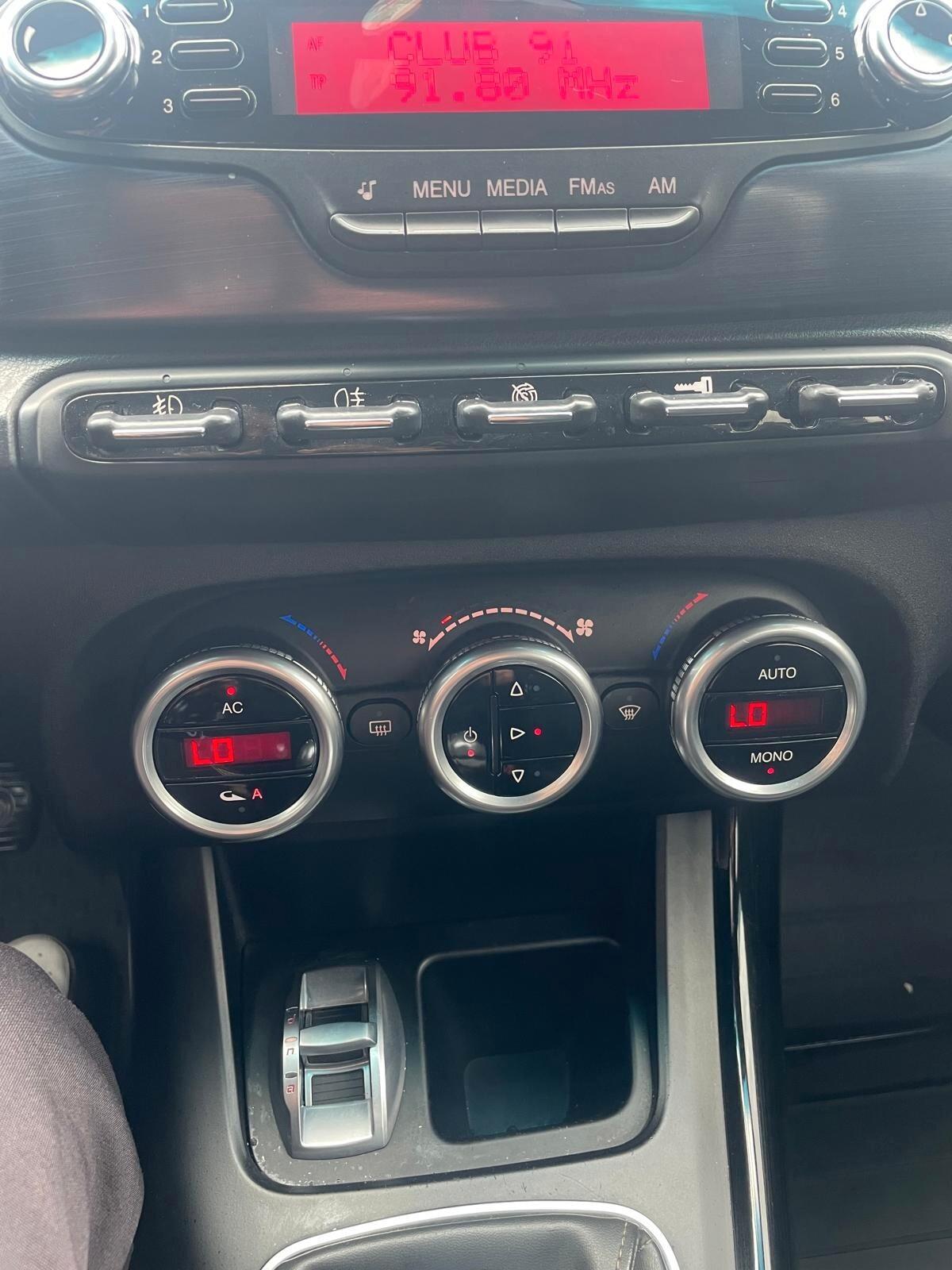 Alfa Romeo Giulietta 1.6 JTDm-2 105 CV Distinctive