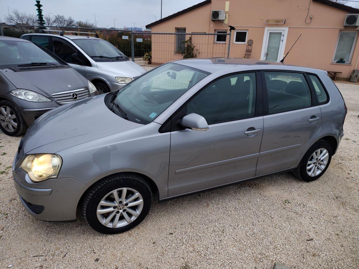 Volkswagen Polo 1.4/80CV 16V 5p. Comfortline
