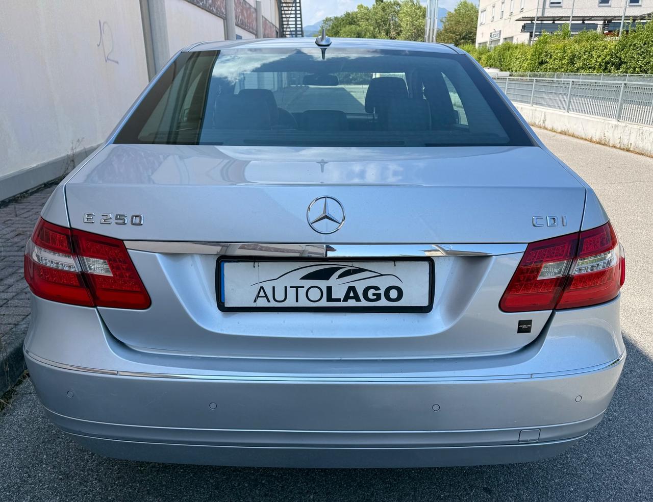 Mercedes-benz E 250 CDI BlueEFFICIENCY Avantgarde