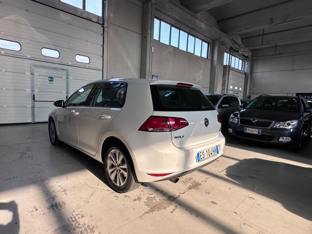 Volkswagen Golf 1.6 TDI 5p. Trendline BlueMotion Technology