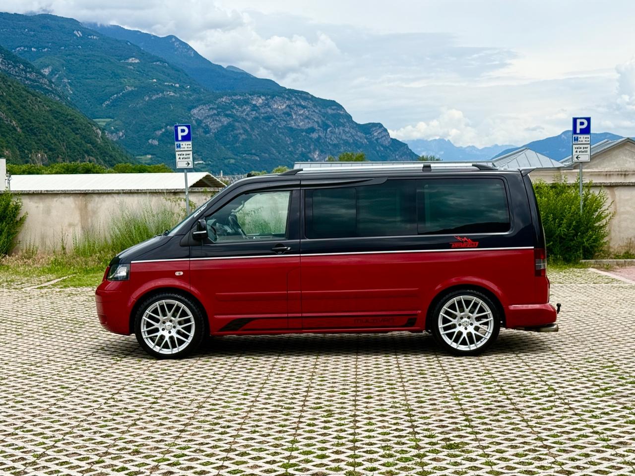 Volkswagen Multivan 2.5 TDI/130CV 4motion 4x4 manuale