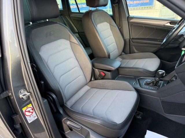 VOLKSWAGEN Tiguan 2.0 TDI DSG R-LINE GARANZIA Iva esp