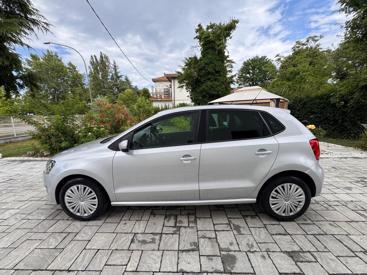 Volkswagen Polo 1.4 5 porte Highline OK NEOPATENTATI
