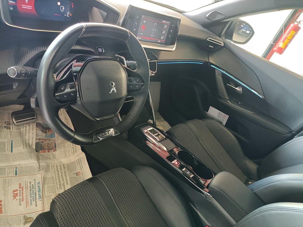 Peugeot 2008 BlueHDi 130 S&S EAT8 GT
