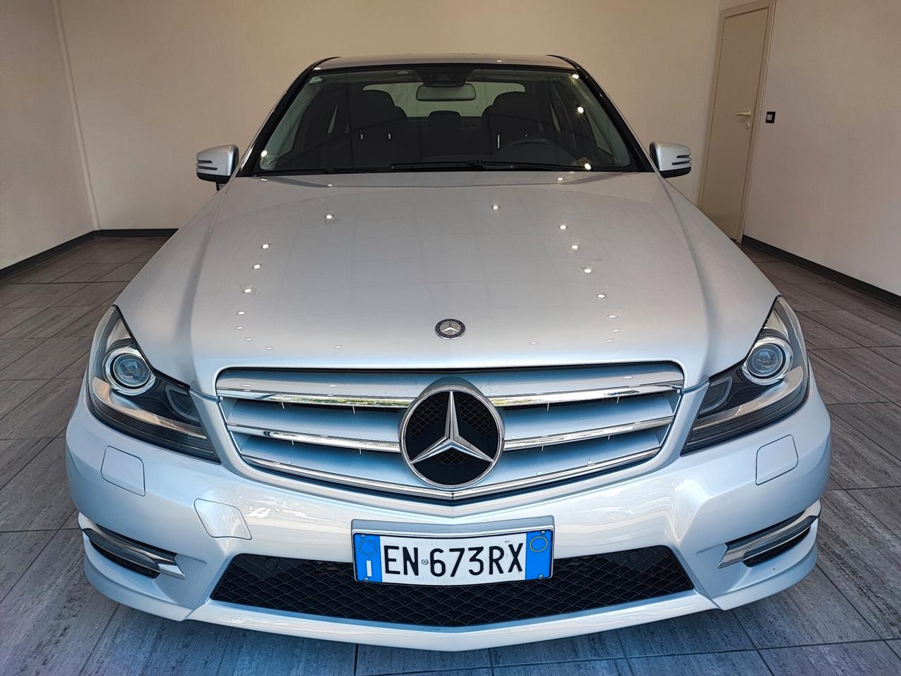 Mercedes-benz C 180 BlueEFFICIENCY Avantgarde IMPECCABILE