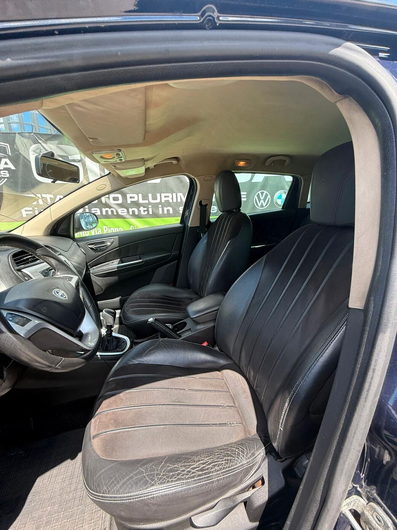 Lancia Delta 1.4 T-Jet 120 CV Platino Ecochic GPL