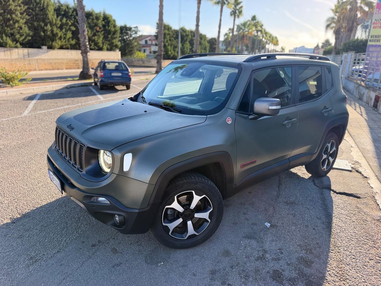 Jeep Renegade 2.0 Mjt 170CV 4WD Active Drive Low Trailhawk